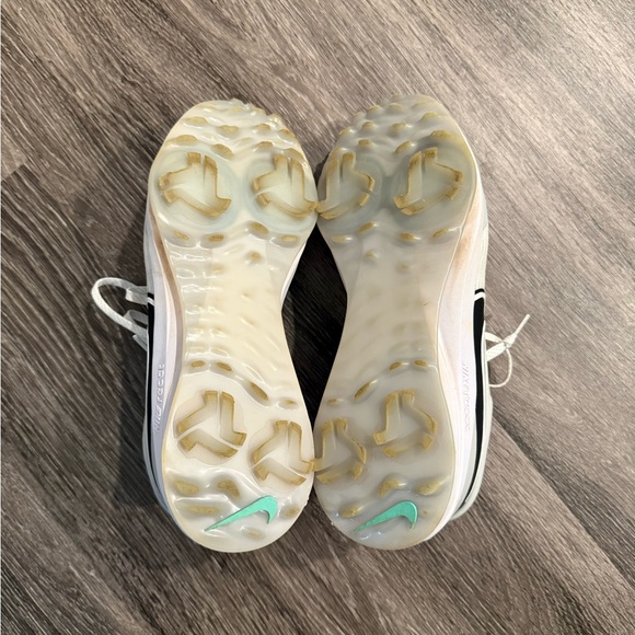 Nike Men’s Air Zoom Infinity Tour NEXT% Golf Shoes - Picture 7 of 8